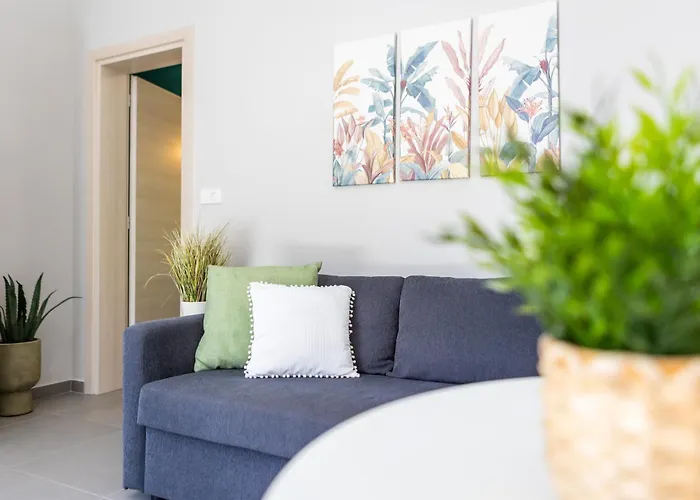 アパート Fanouris Luxury